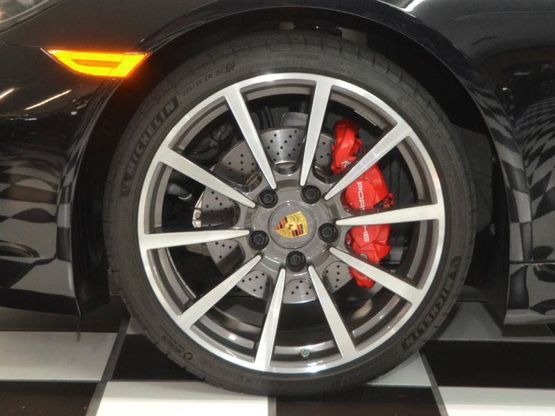 Used 2019 Porsche 718 Boxster S RWD image 13