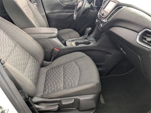 Used 2018 Chevrolet Equinox LT image 32