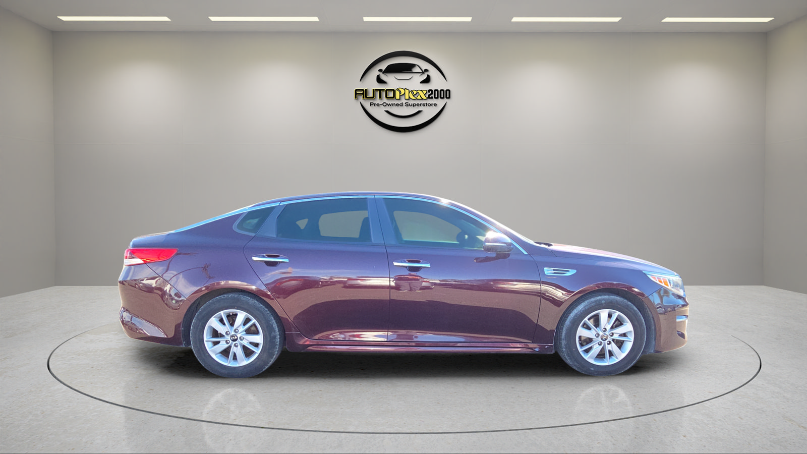 Used 2018 Kia Optima LX FWD image 8