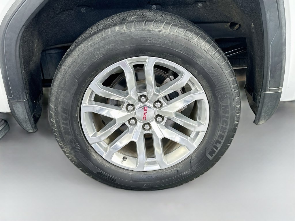 Used 2019 GMC Sierra 1500 SLT w/ SLT Premium Plus Package AWD/4WD image 33