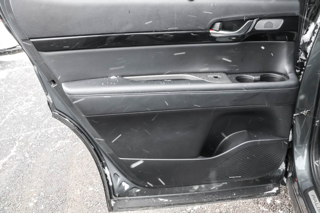Used 2022 Hyundai Palisade Limited image 29