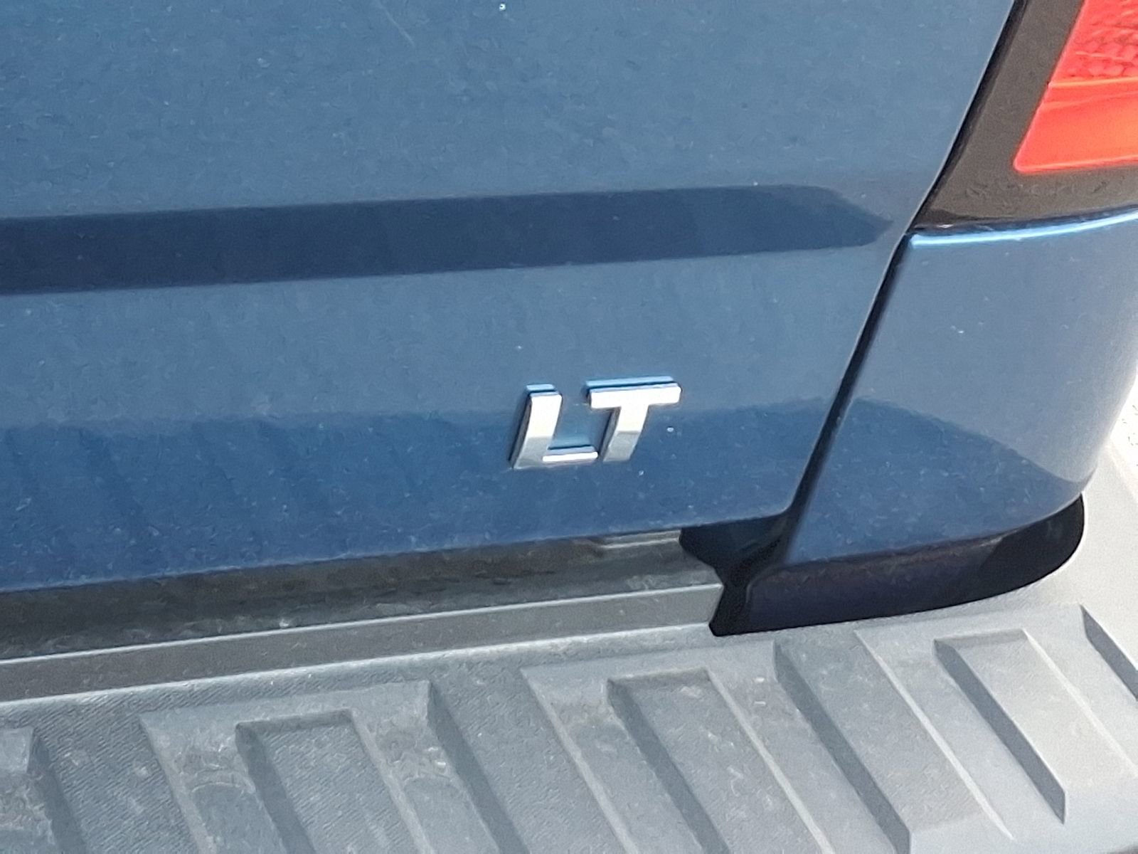 Used 2018 Chevrolet Silverado 1500 LT w/ All Star Edition image 30