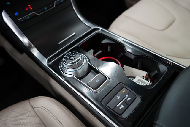 Used 2020 Ford Edge Titanium w/ Equipment Group 301A image 44