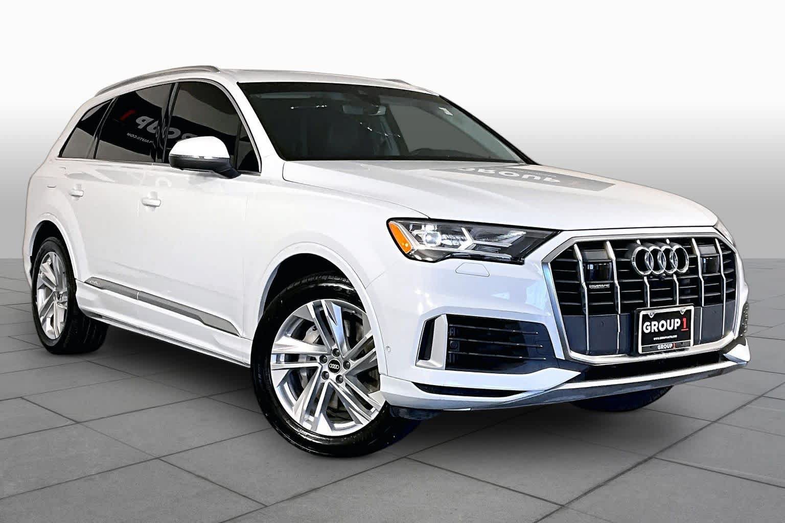 Used 2022 Audi Q7 3.0T Premium Plus w/ Premium Plus Package AWD/4WD image 3