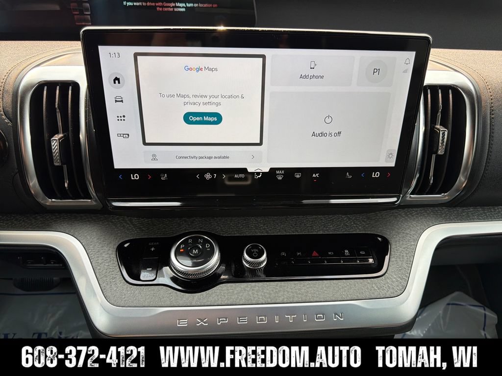 Used 2025 Ford Expedition Tremor AWD/4WD image 14
