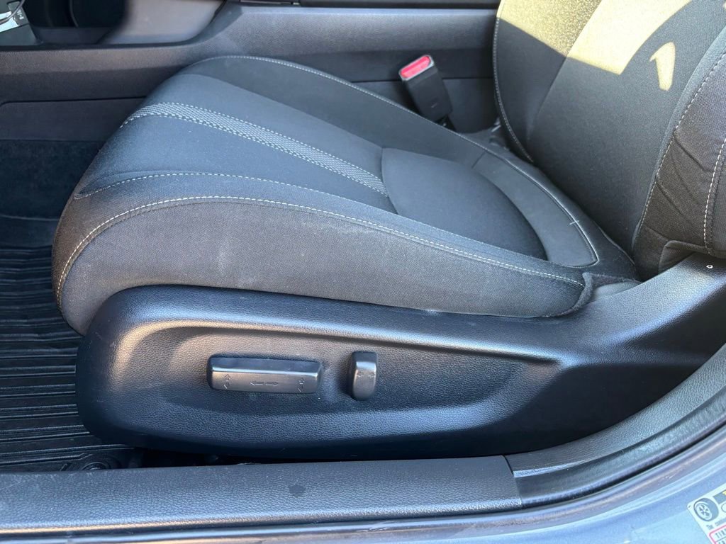 Used 2019 Honda Civic EX image 12