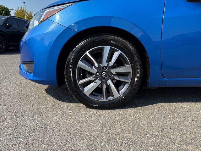 Used 2023 Nissan Versa SV FWD image 25
