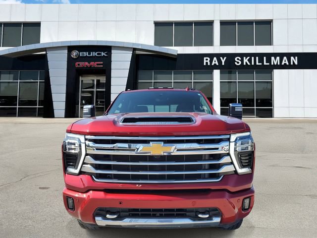 Used 2024 Chevrolet Silverado 2500 High Country w/ High Country Premium Package image 2