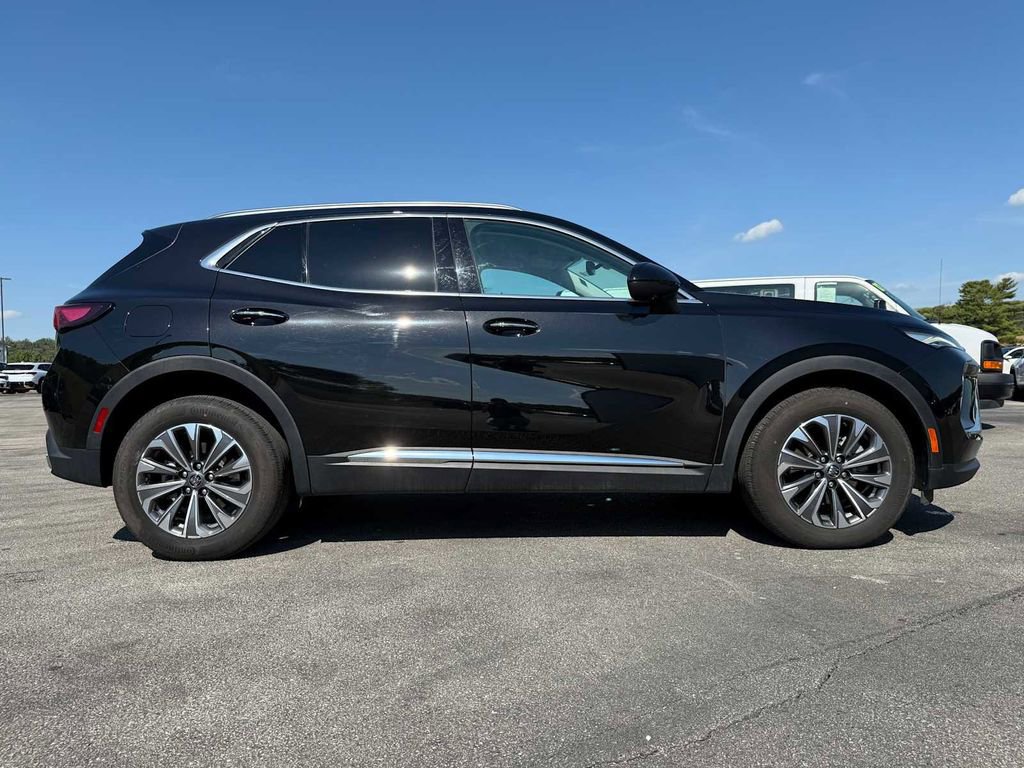 Used 2025 Buick Envision Preferred image 5