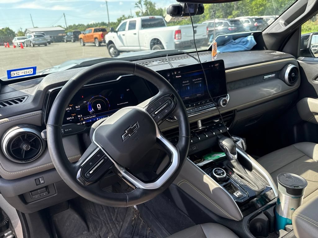 Used 2023 Chevrolet Colorado ZR2 w/ ZR2 Convenience Package III AWD/4WD image 5