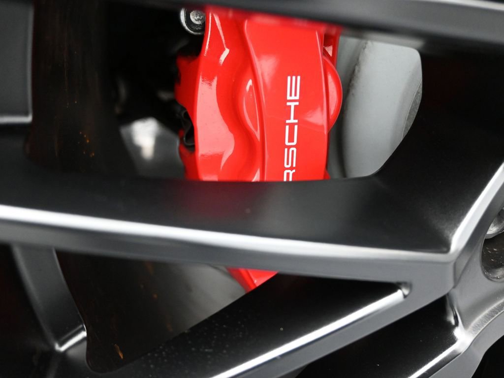 Used 2022 Porsche Cayenne GTS image 50