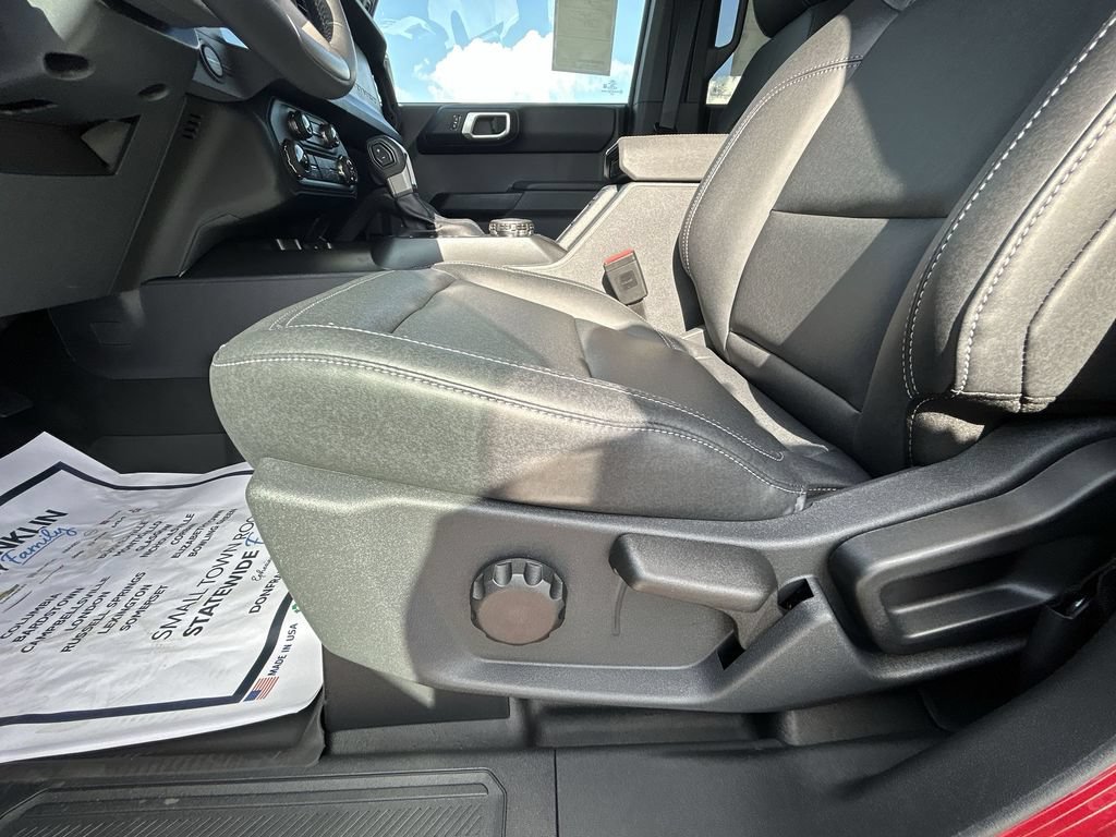 New 2026 Ford Bronco Badlands AWD/4WD image 18