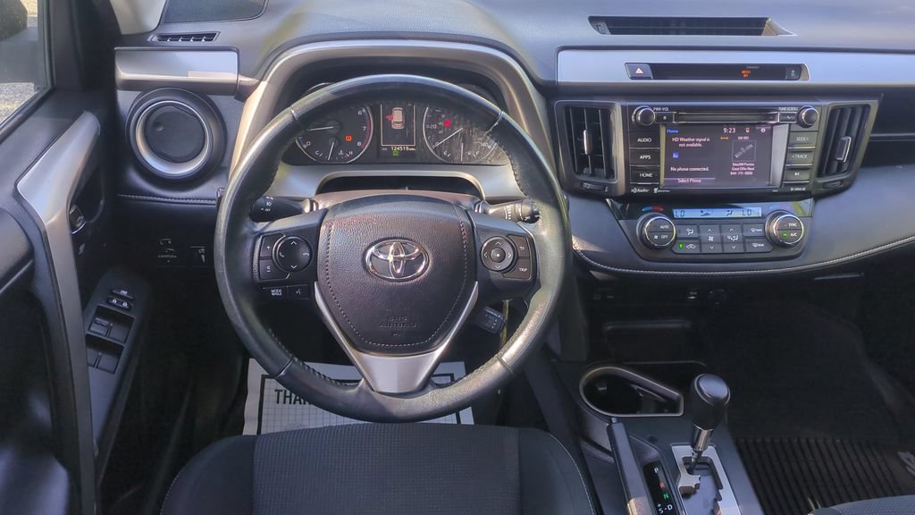 Used 2016 Toyota RAV4 XLE AWD/4WD image 12