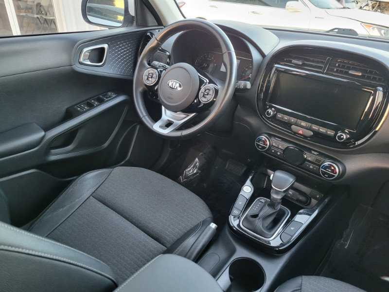Used 2020 Kia Soul EX w/ Option Group 015 FWD image 21