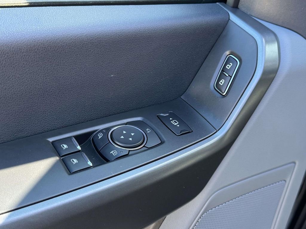 New 2026 Ford F350 XLT image 18