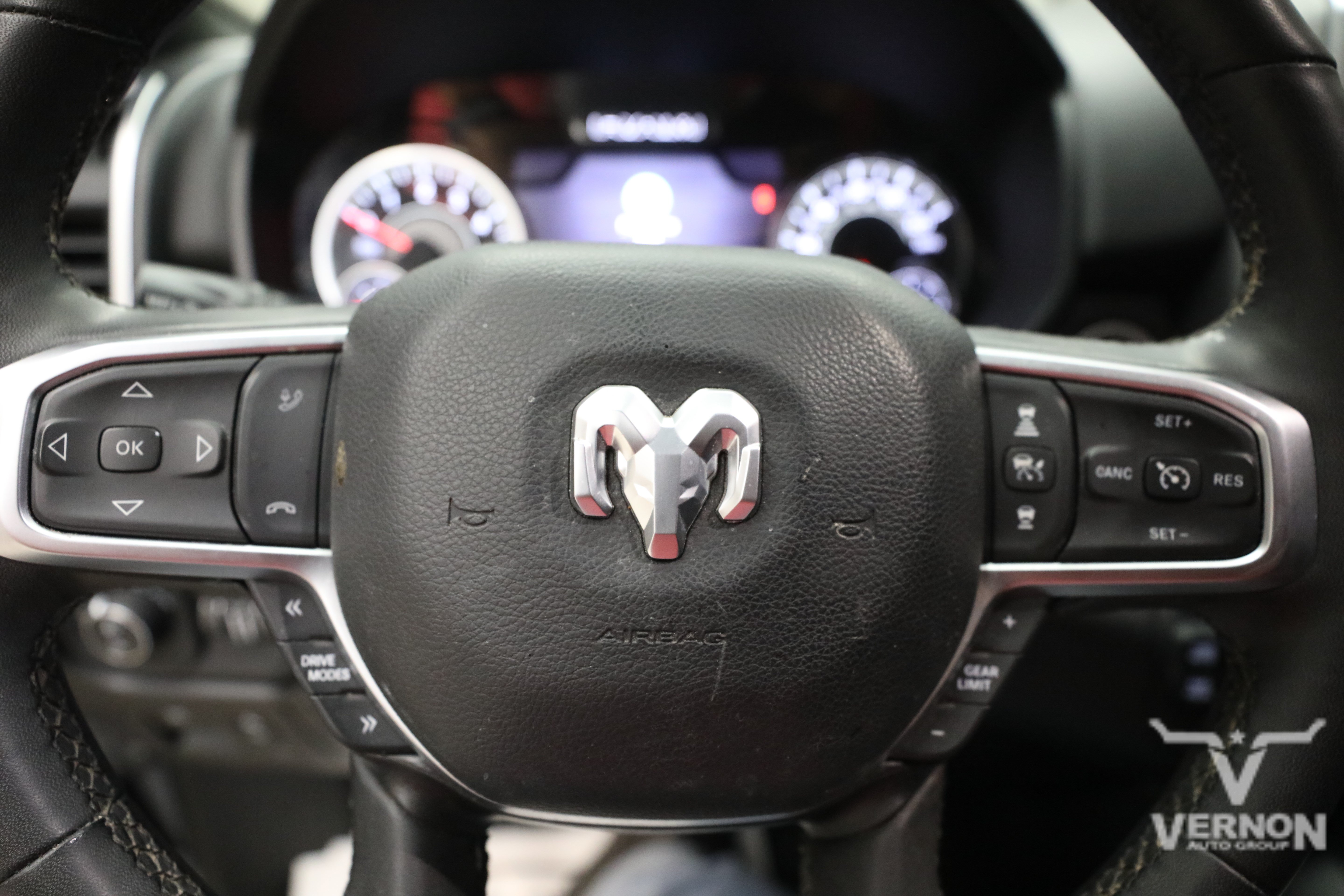 Used 2025 RAM 1500 Big Horn AWD/4WD image 21
