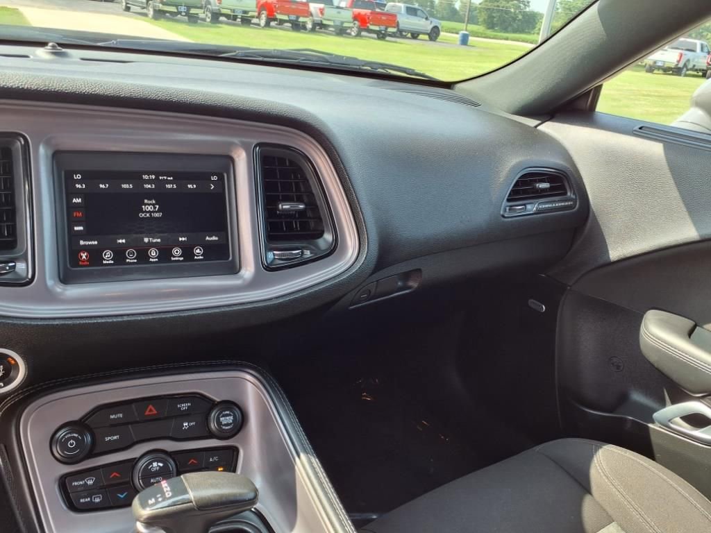 Used 2023 Dodge Challenger SXT image 18