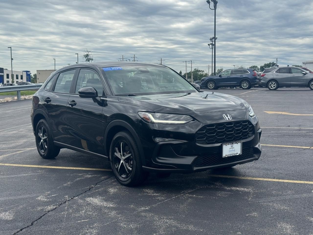 Used 2025 Honda HR-V LX image 2