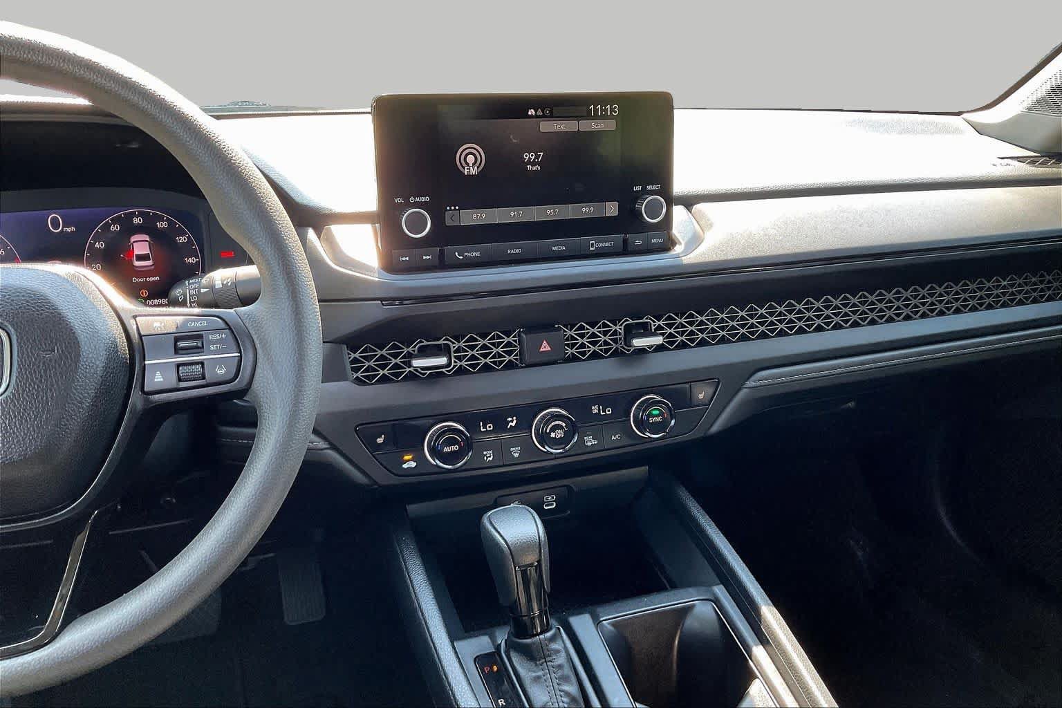 Used 2025 Honda Accord SE image 7