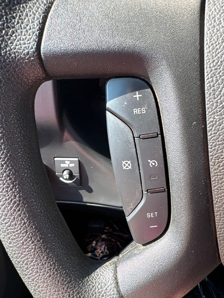 Used 2025 Chevrolet Express 3500 LS RWD image 18
