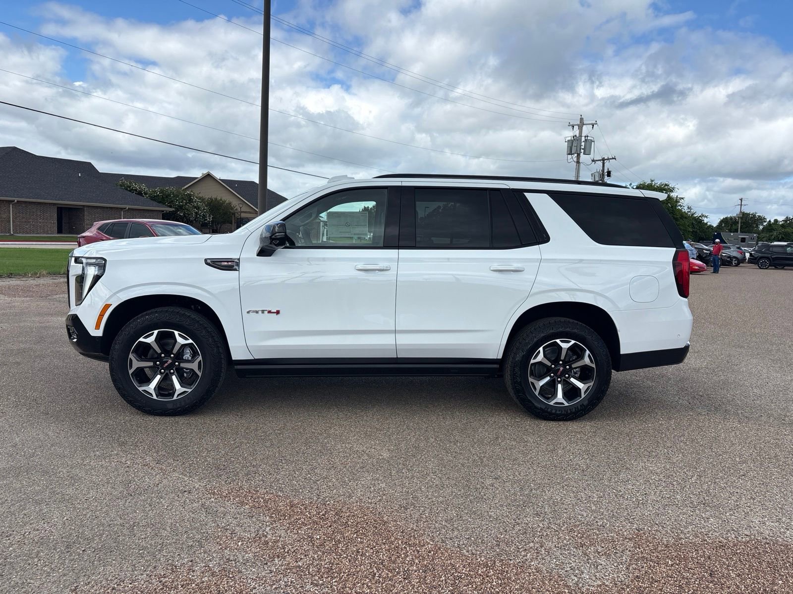 New 2026 GMC Yukon AT4 w/ AT4 Premium Package AWD/4WD image 2