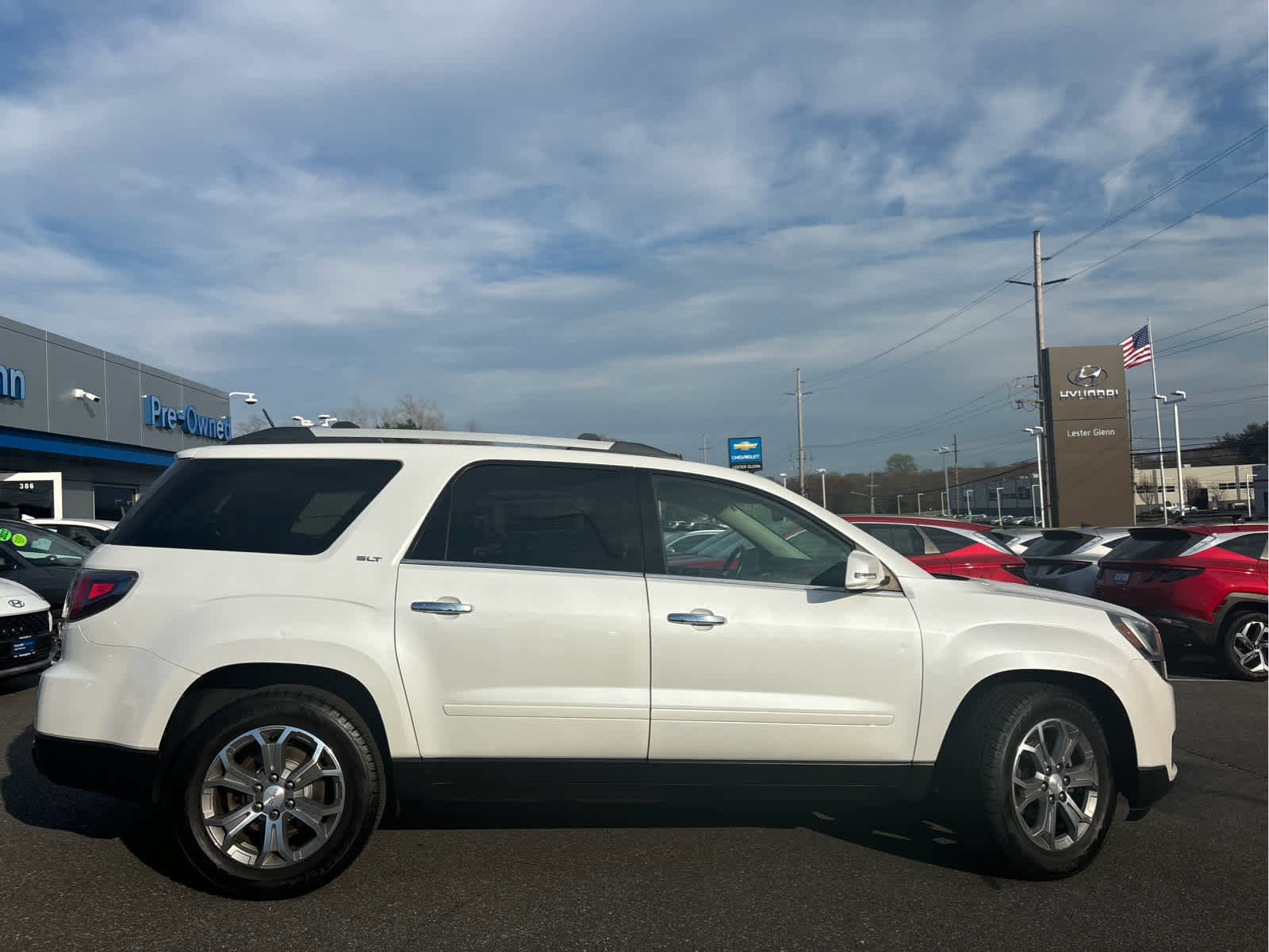 Used 2017 GMC Acadia Limited SLT image 3