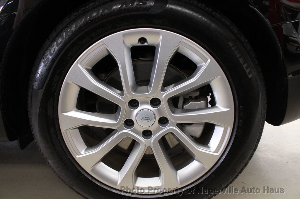 Used 2025 Land Rover Range Rover Sport SE AWD/4WD image 51