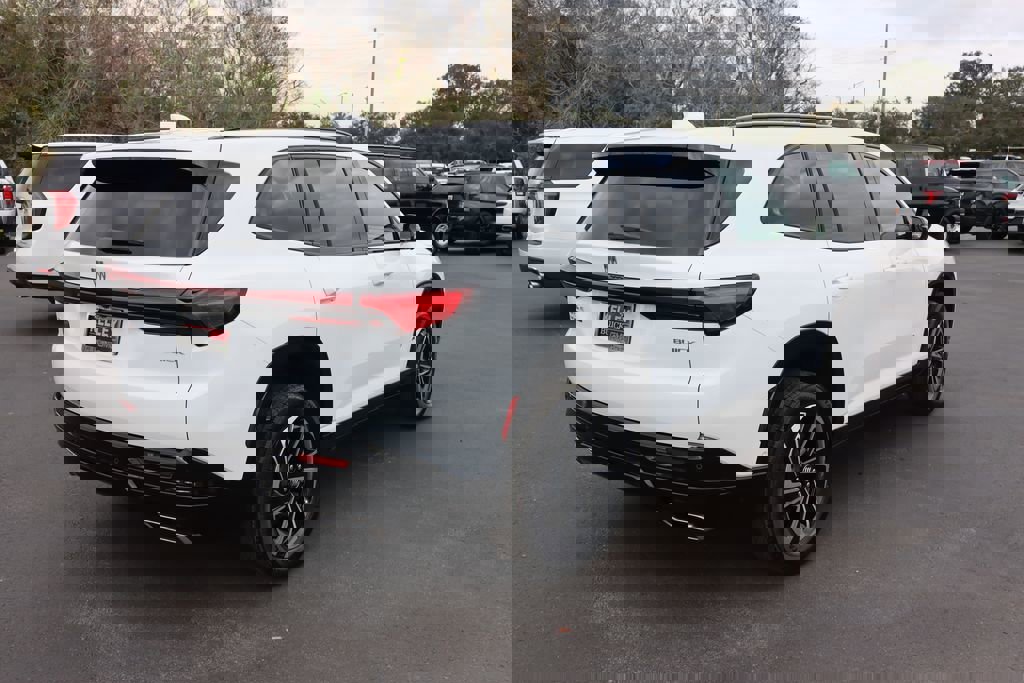 New 2026 Buick Enclave Sport Touring w/ Super Cruise Package image 3