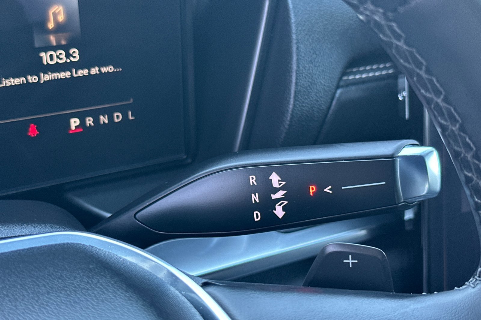 Used 2025 GMC Terrain Elevation image 22