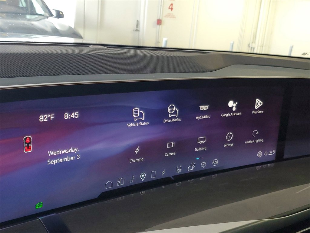 New 2026 Cadillac Escalade IQ Sport 2 w/ LPO, ONYX Package image 22