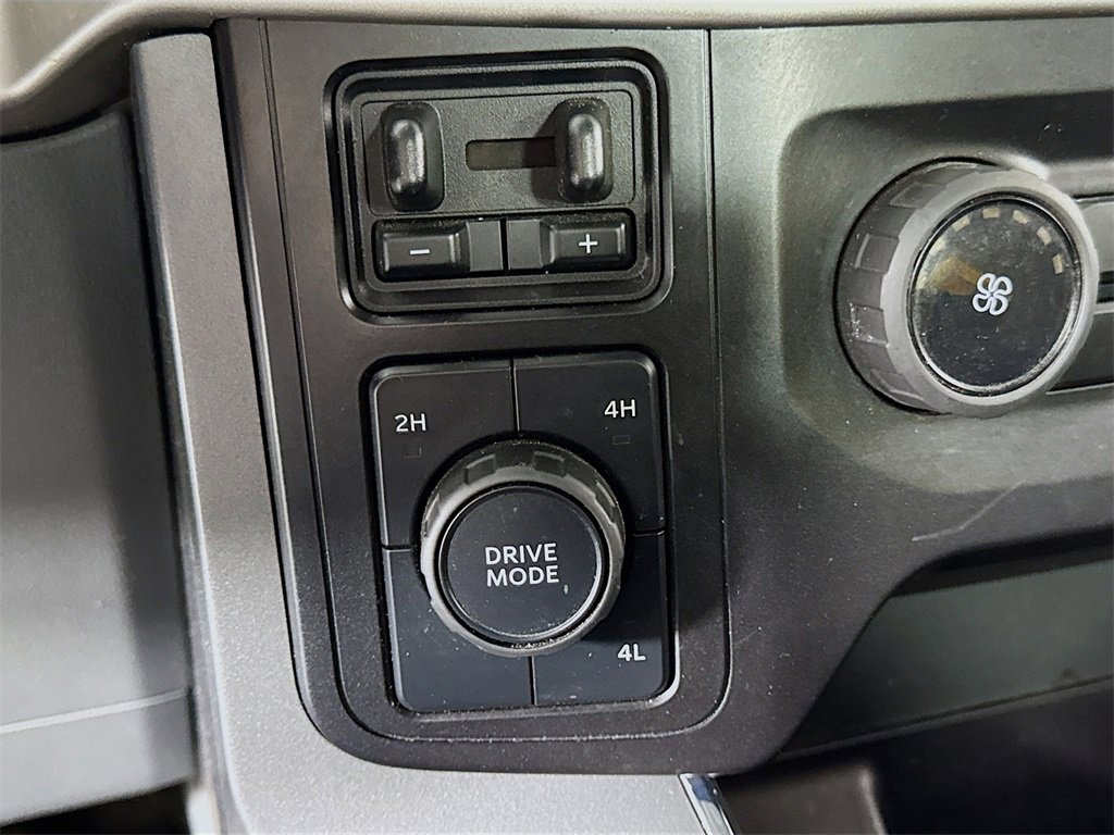 Used 2021 Ford F150 XLT w/ Trailer Tow Package image 17