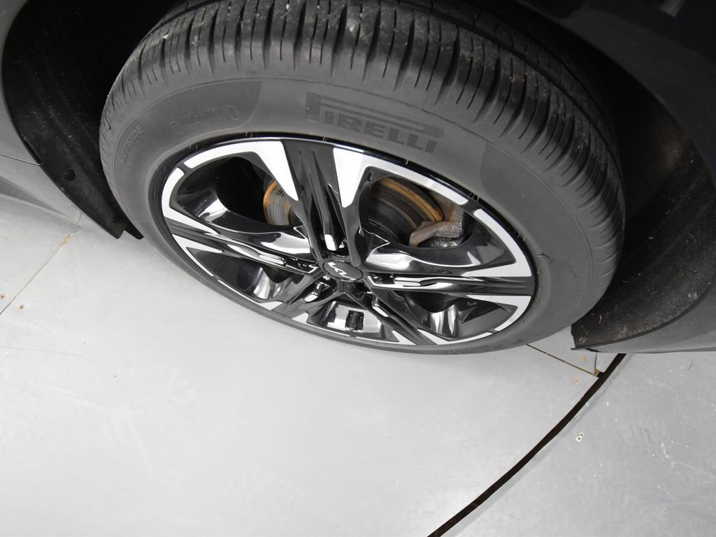 Used 2024 Kia K5 GT-Line image 9