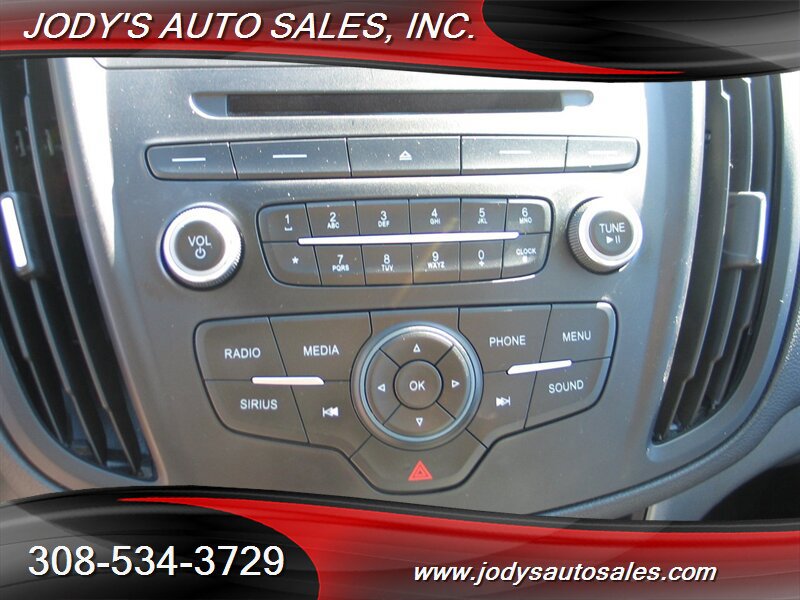 Used 2017 Ford C-MAX SE FWD image 21