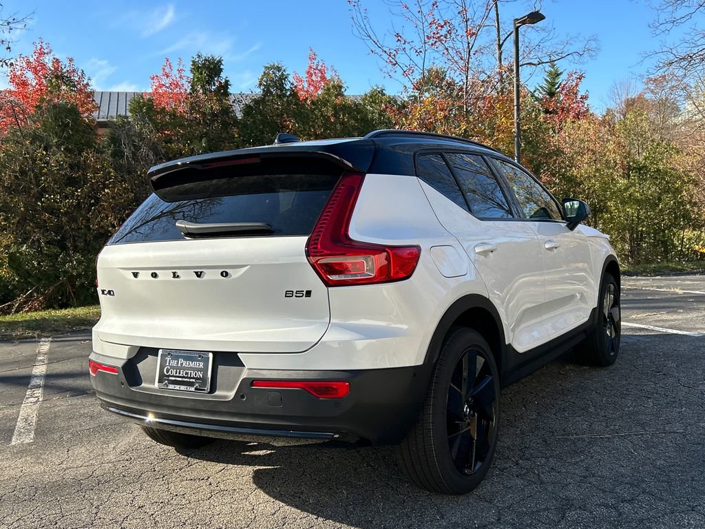 New 2026 Volvo XC40 B5 Ultra w/ Climate Package AWD/4WD image 2