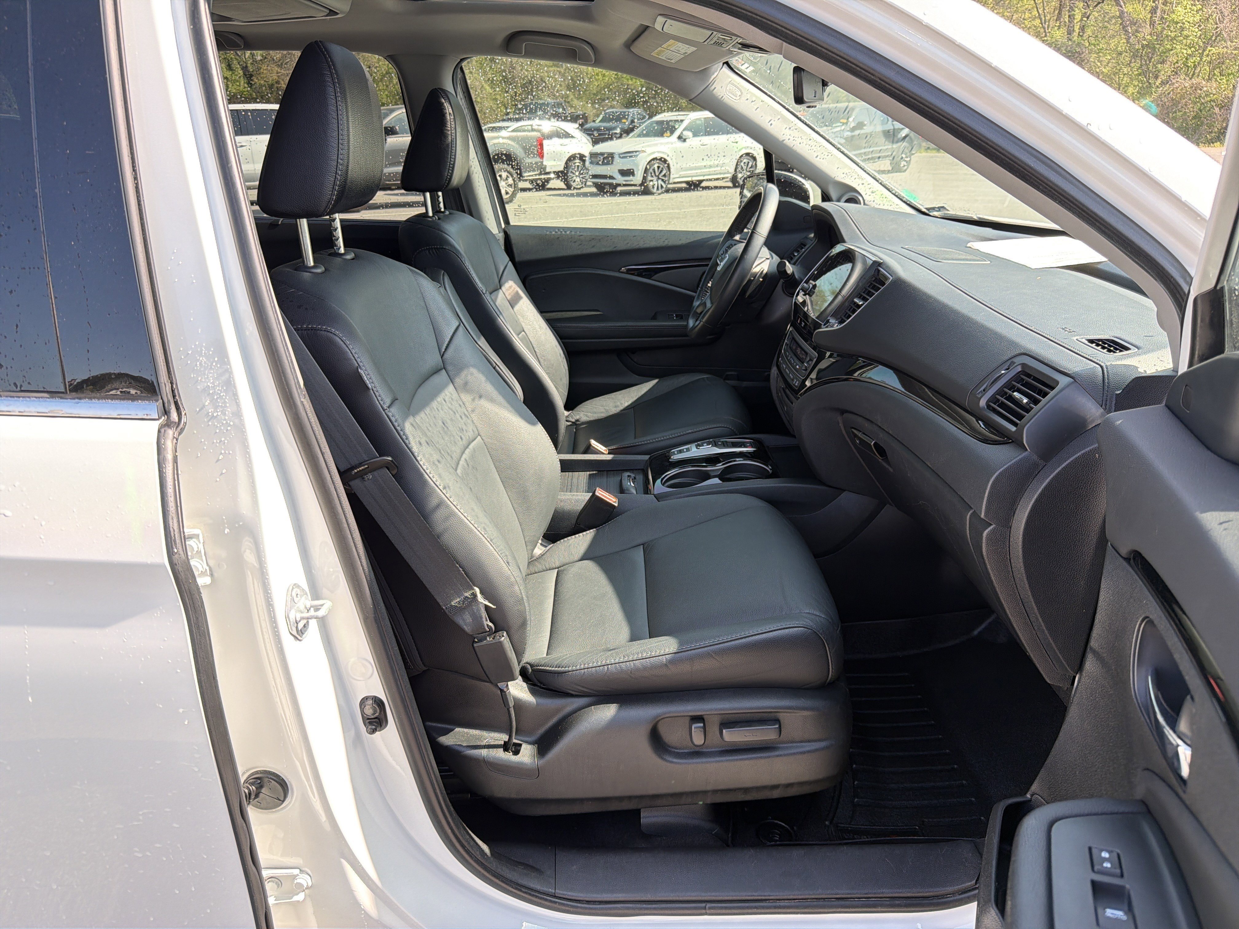 Used 2021 Honda Pilot Touring image 16