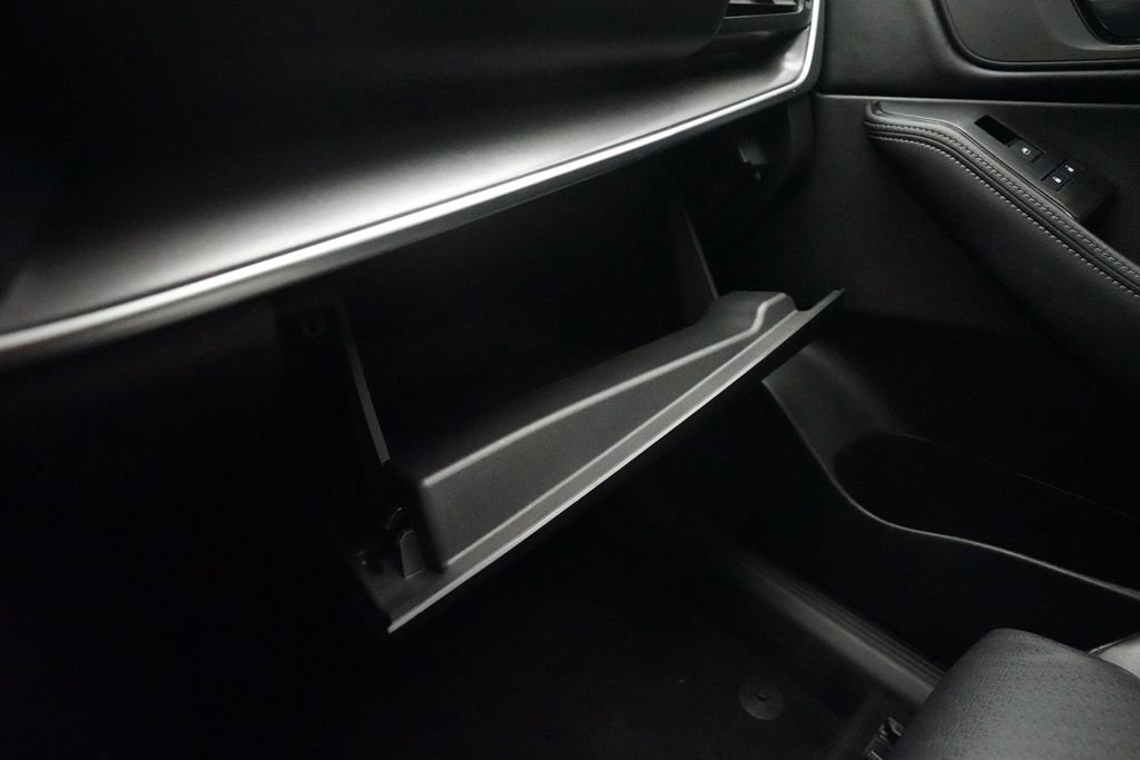 Certified 2024 Nissan Rogue SV w/ SV Premium Package image 30