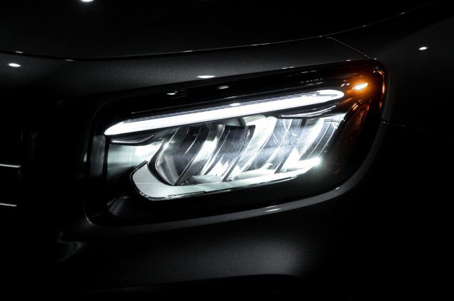 Certified 2026 Mercedes-Benz GLB 250 4MATIC image 8