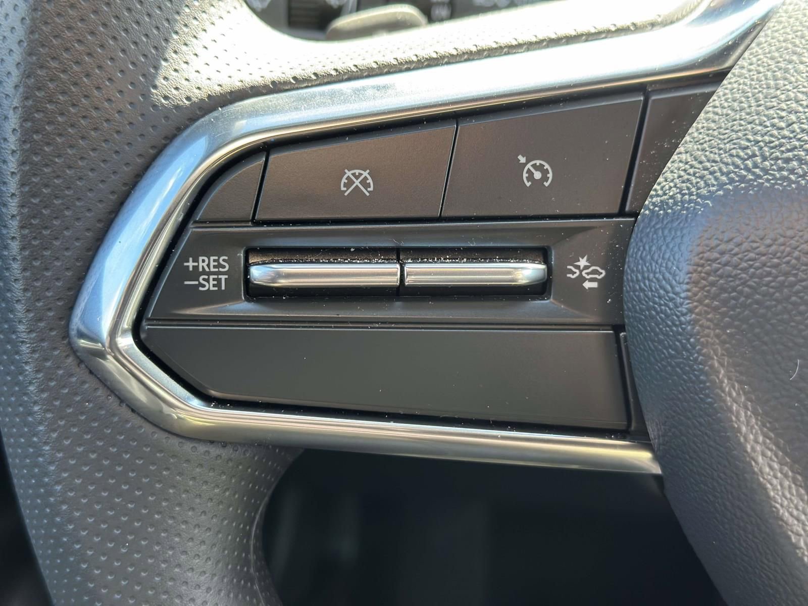 Certified 2026 Chevrolet Equinox EV LT image 14