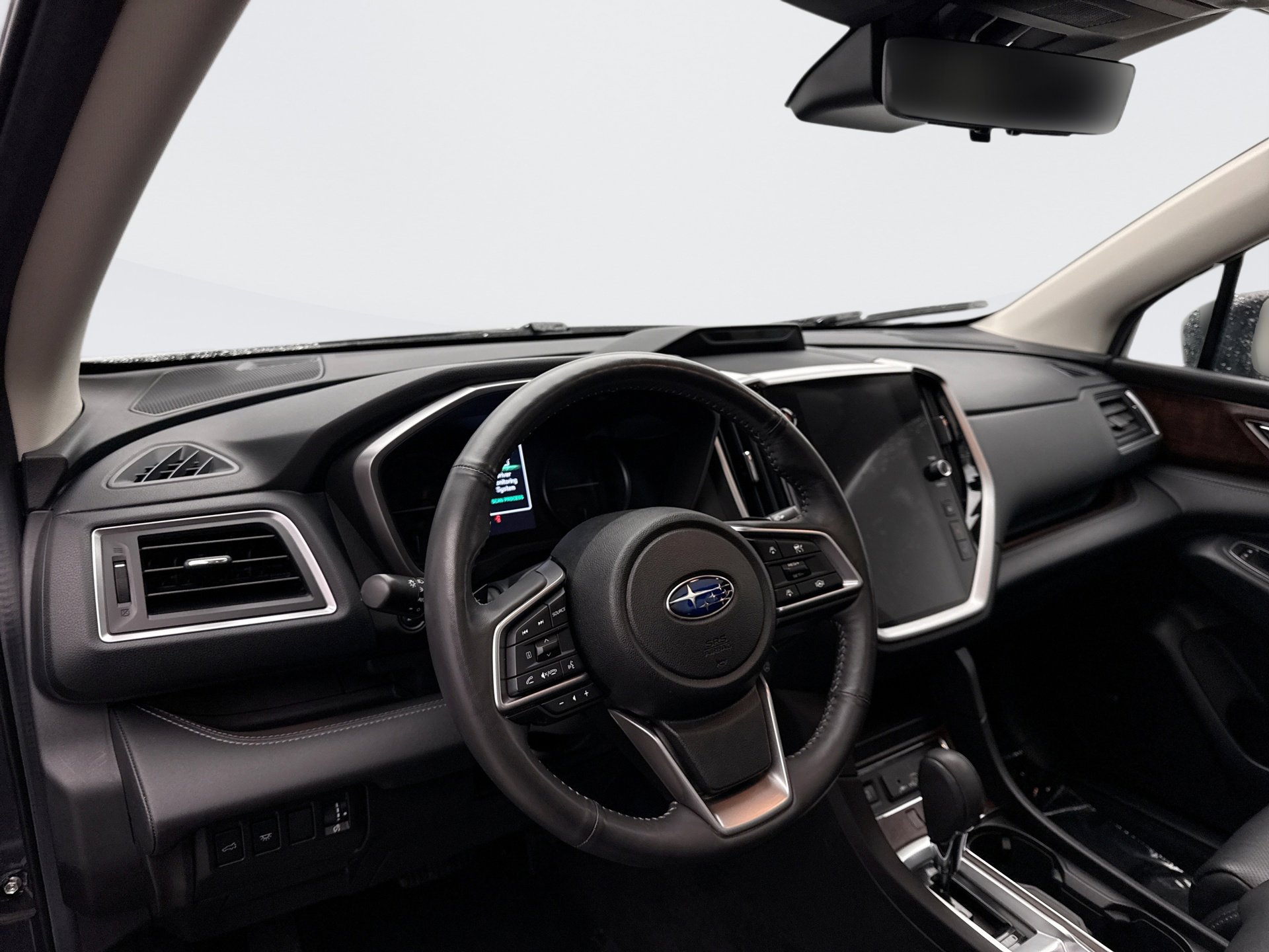 Used 2024 Subaru Ascent Touring image 10