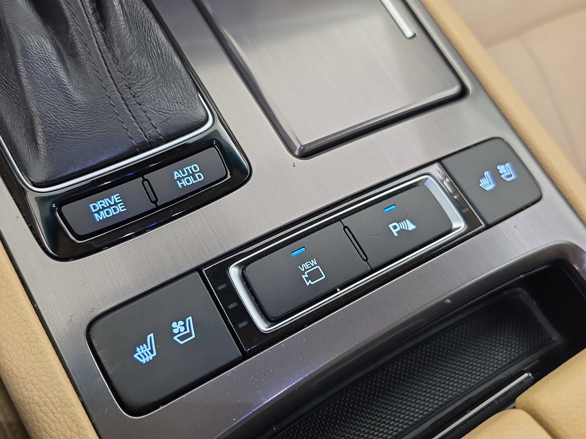 Used 2019 Genesis G80 3.8 image 29