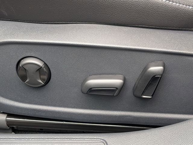 New 2026 Volkswagen Jetta SE FWD image 24