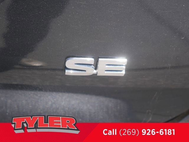 Used 2024 Mitsubishi Outlander SE AWD/4WD image 14
