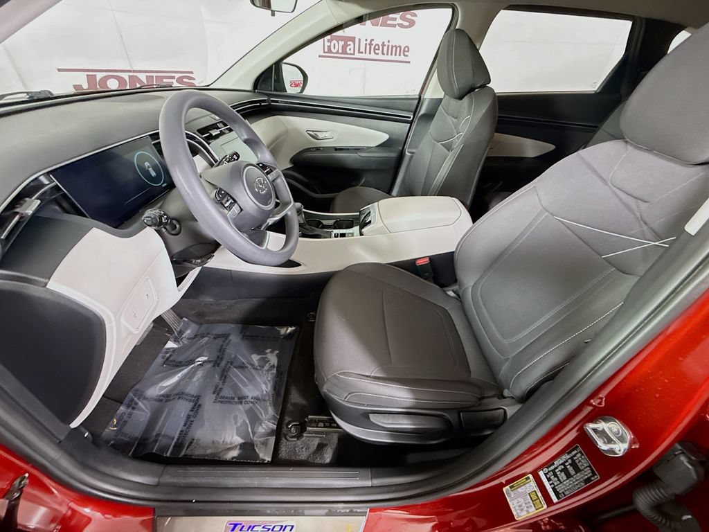 Certified 2024 Hyundai Tucson SE FWD image 24