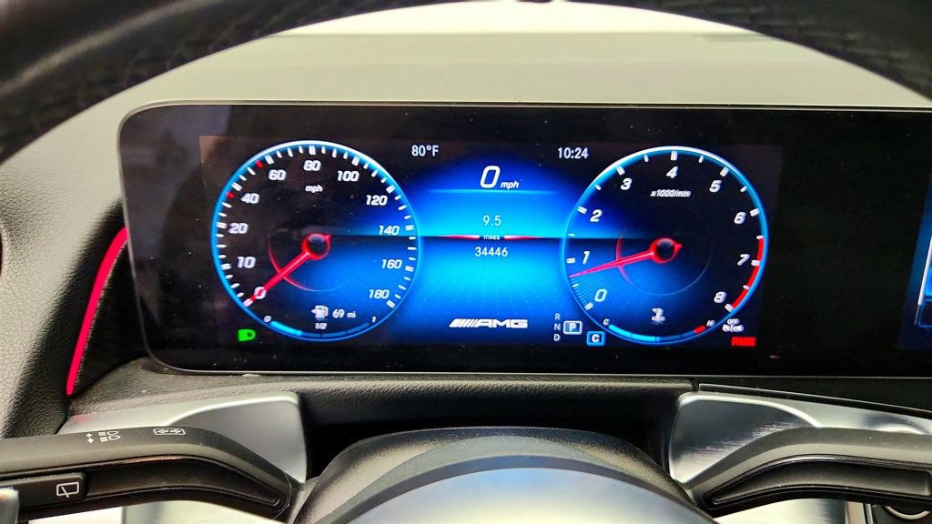 Used 2023 Mercedes-Benz GLB 35 AMG 4MATIC image 13