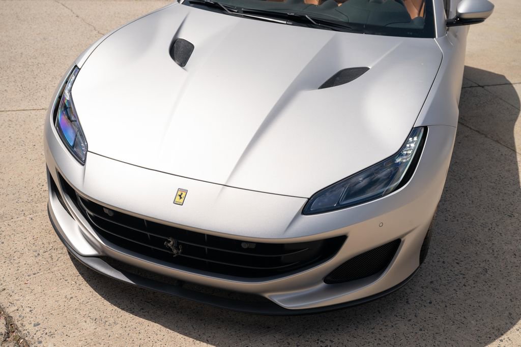 Certified 2019 Ferrari Portofino image 10