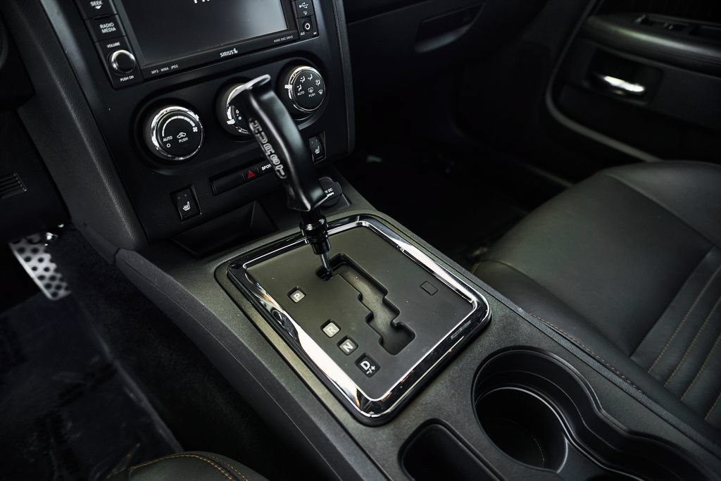 Used 2014 Dodge Challenger R/T RWD image 30