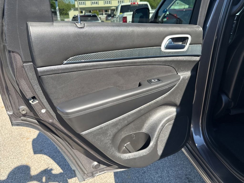 Used 2021 Jeep Grand Cherokee SRT AWD/4WD image 24