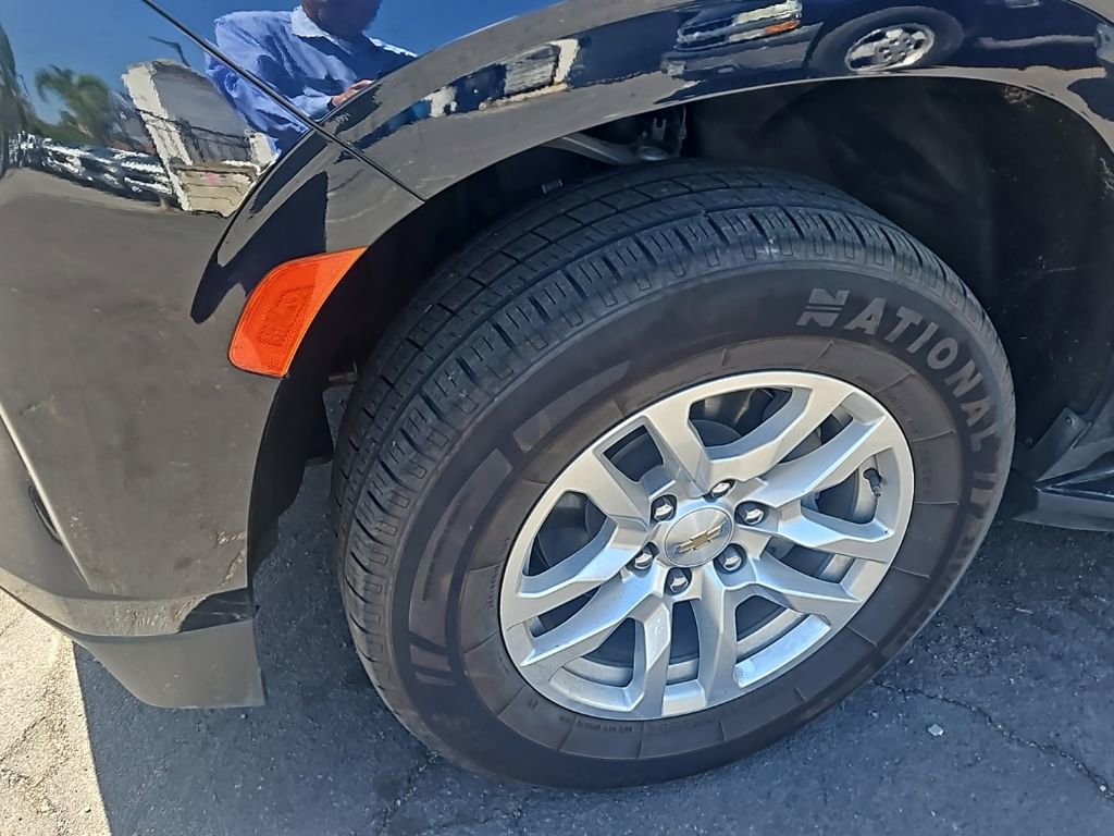 Used 2024 Chevrolet Tahoe LT image 4