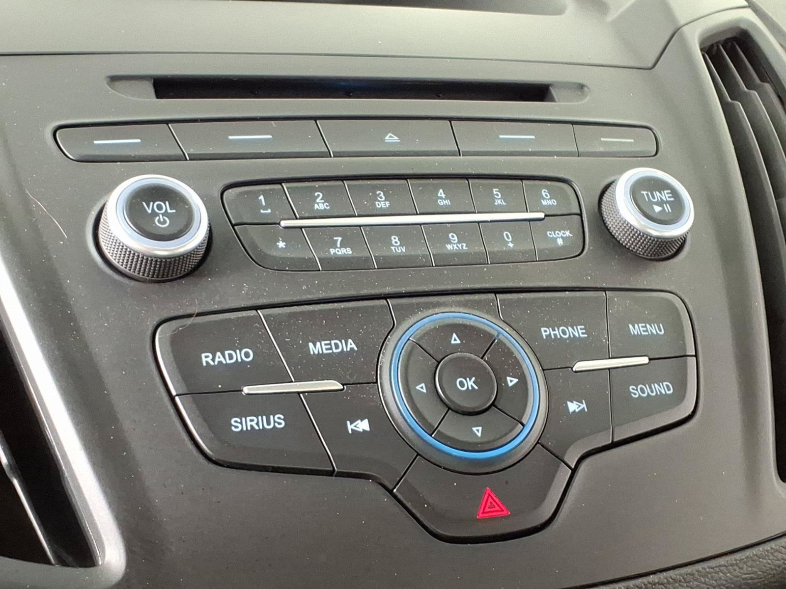Used 2017 Ford Escape SE FWD image 24