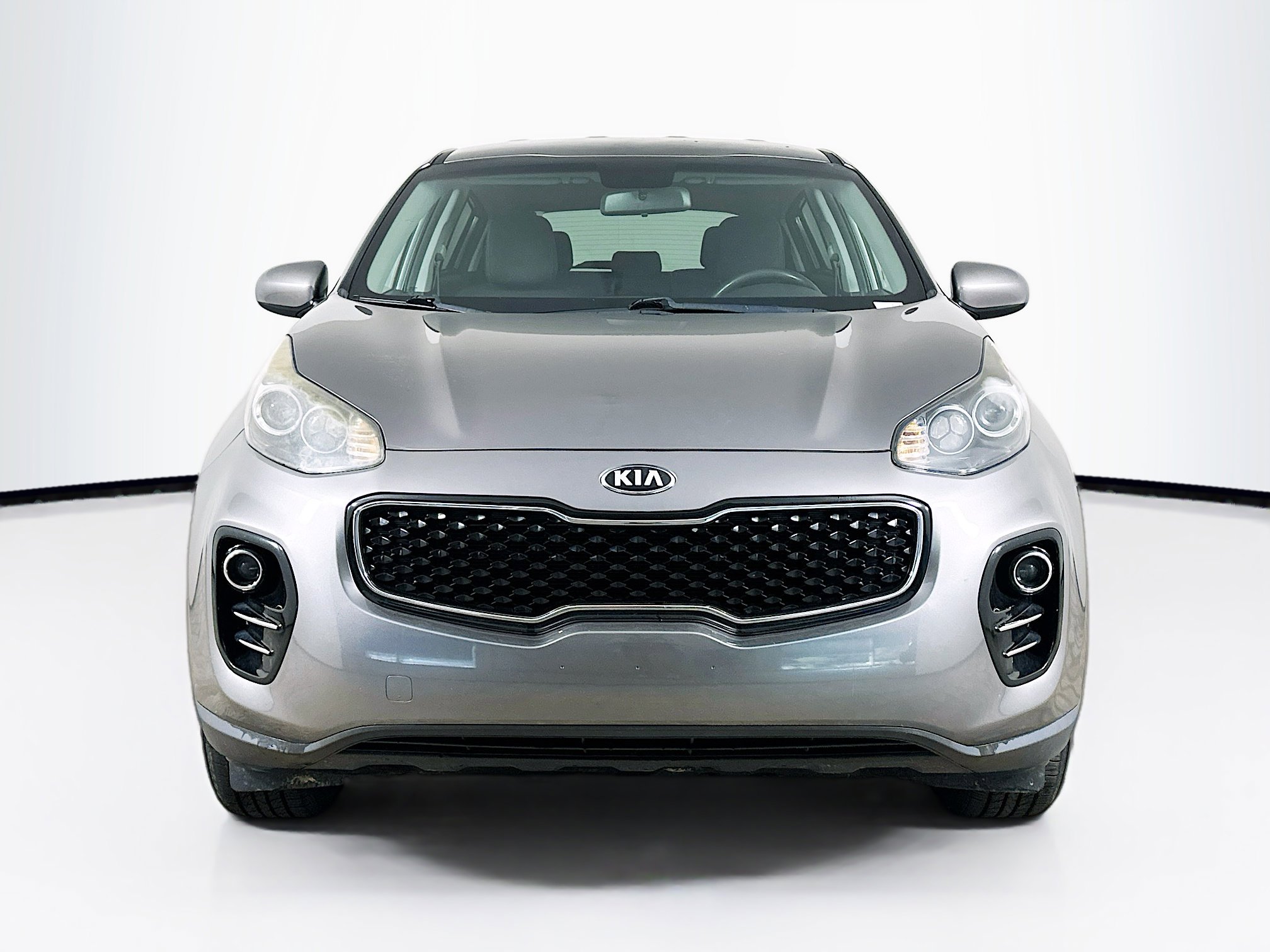 Used 2017 Kia Sportage LX image 2